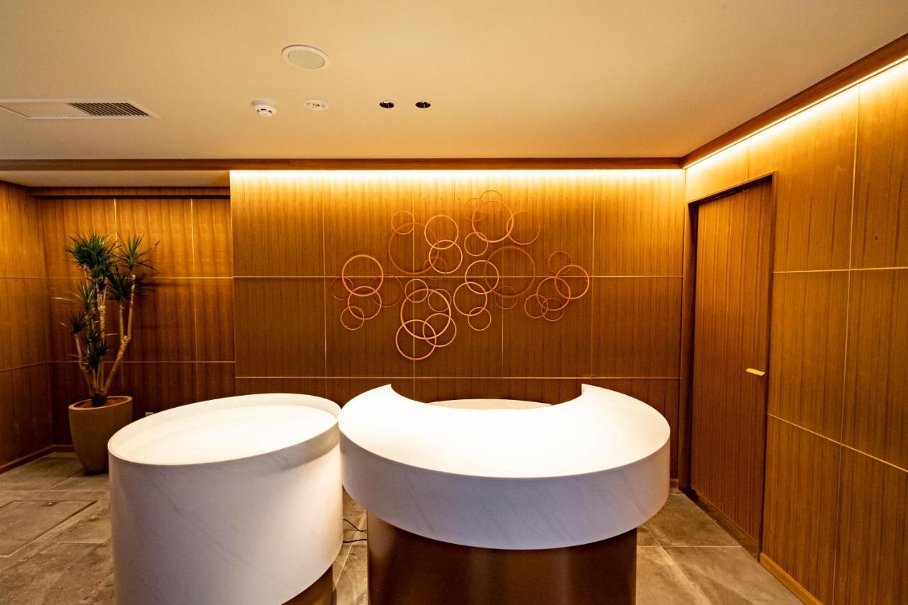 The OneFive Villa Fukuoka Fukuoka  Eksteriør billede